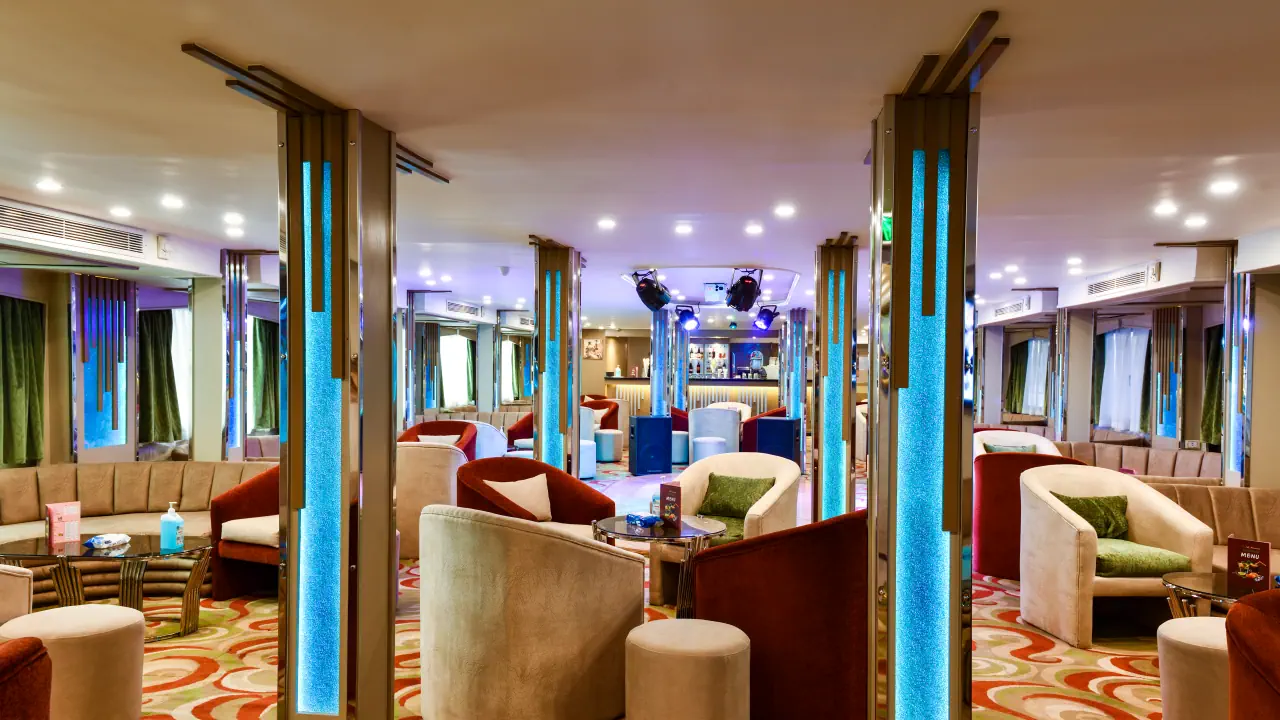 رحلة الباخرة نايل تريجر